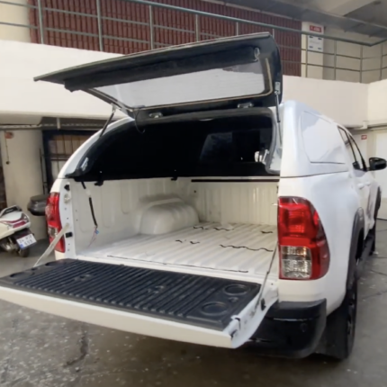 Toyota Hilux Panelvan Kabin